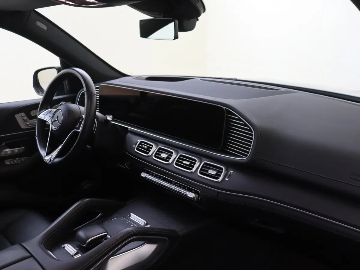 400 e 4MATIC AMG Line /Panoramadak /Memory /Winterpakket /HUD /Stoelventilatie /Burmester