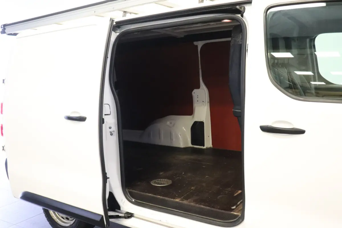 2.0 BlueHDI 122PK L3 EURO 6 - Airco - Navi - Cruise - €9.950,- Excl.