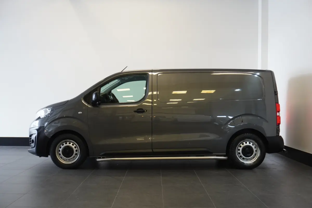 2.0 BlueHDI 145PK L2 Automaat EURO 6 - Airco - Cruise - Camera - €15.900,- Excl.