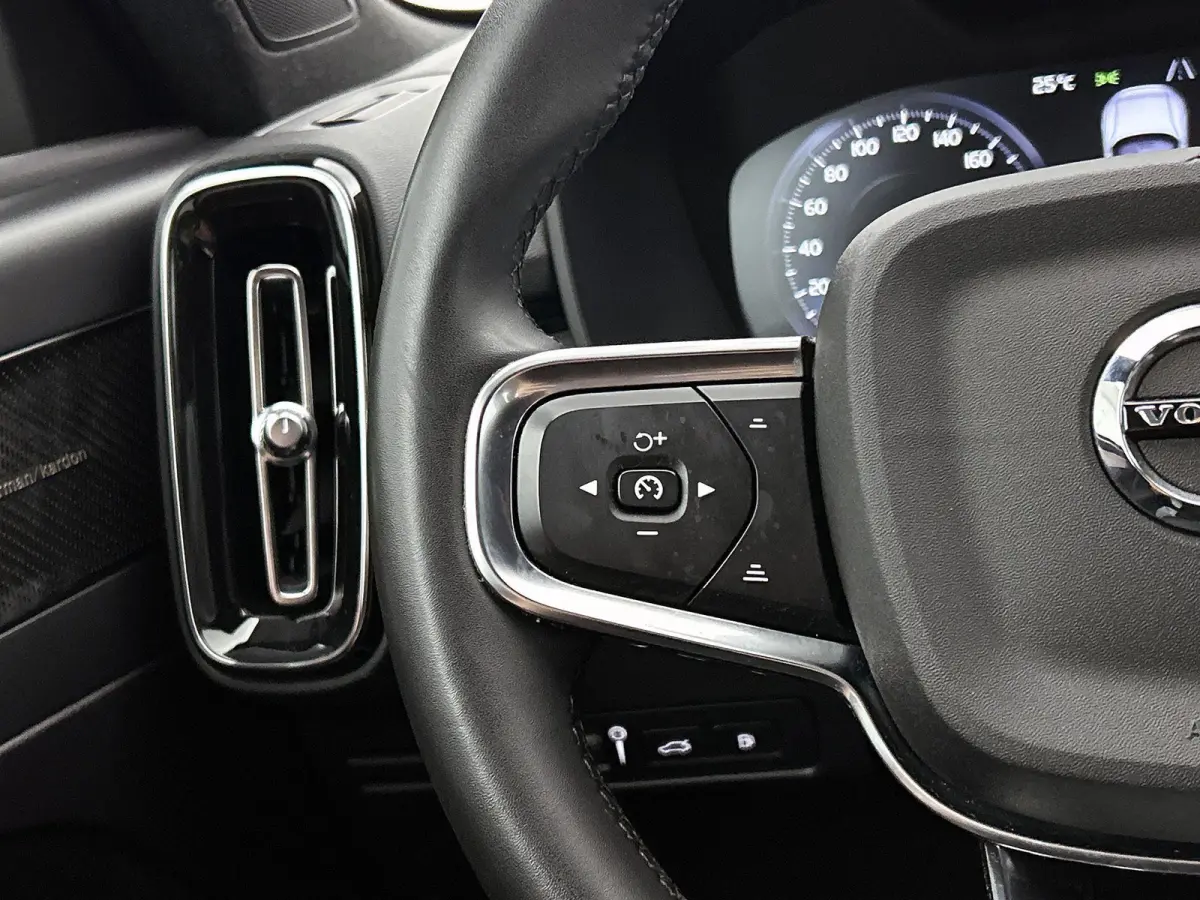 1.5 T4 Plug-in hybrid Plus Bright | Automaat | Harman Kardon | Apple Carplay / Android Auto | Virtual Cockpit | Memory Seats | Stoel verwarming | Elektrische Achterklep | Achteruitrijcamera 
