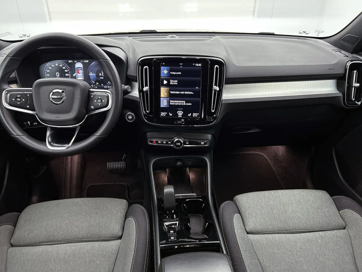 1.5 T4 Plug-in hybrid Plus Bright | Automaat | Harman Kardon | Apple Carplay / Android Auto | Virtual Cockpit | Memory Seats | Stoel verwarming | Elektrische Achterklep | Achteruitrijcamera 
