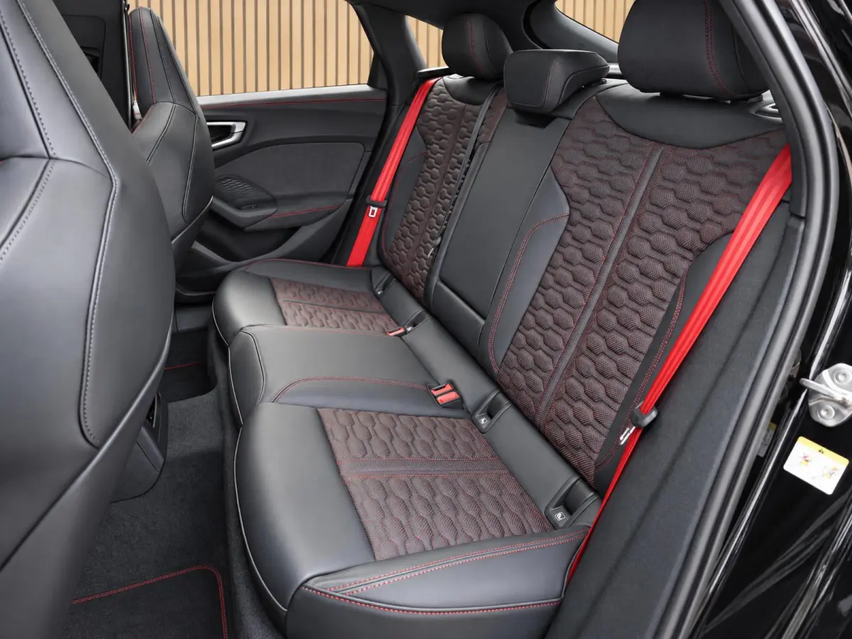 Limousine RS 5 quattro |Keramische |Massage |Stoelkoeling/verwarming |B&O