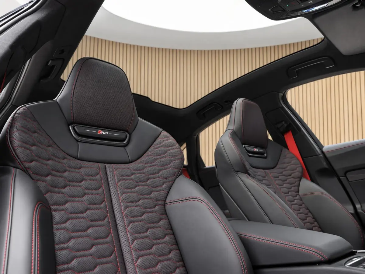 Limousine RS 5 quattro |Keramische |Massage |Stoelkoeling/verwarming |B&O