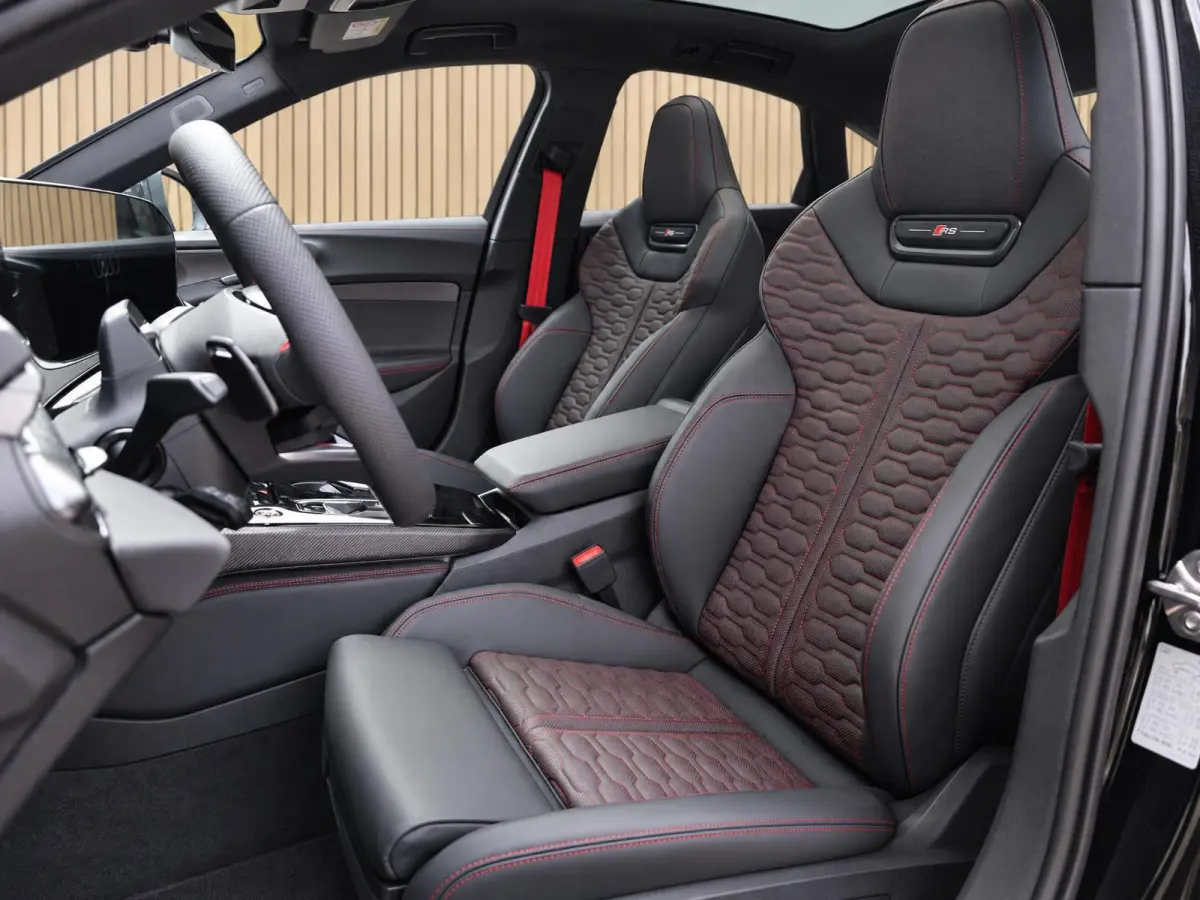 Limousine RS 5 quattro |Keramische |Massage |Stoelkoeling/verwarming |B&O