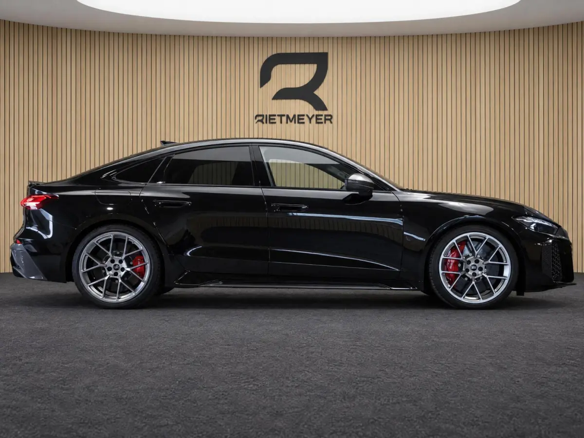 Limousine RS 5 quattro |Keramische |Massage |Stoelkoeling/verwarming |B&O