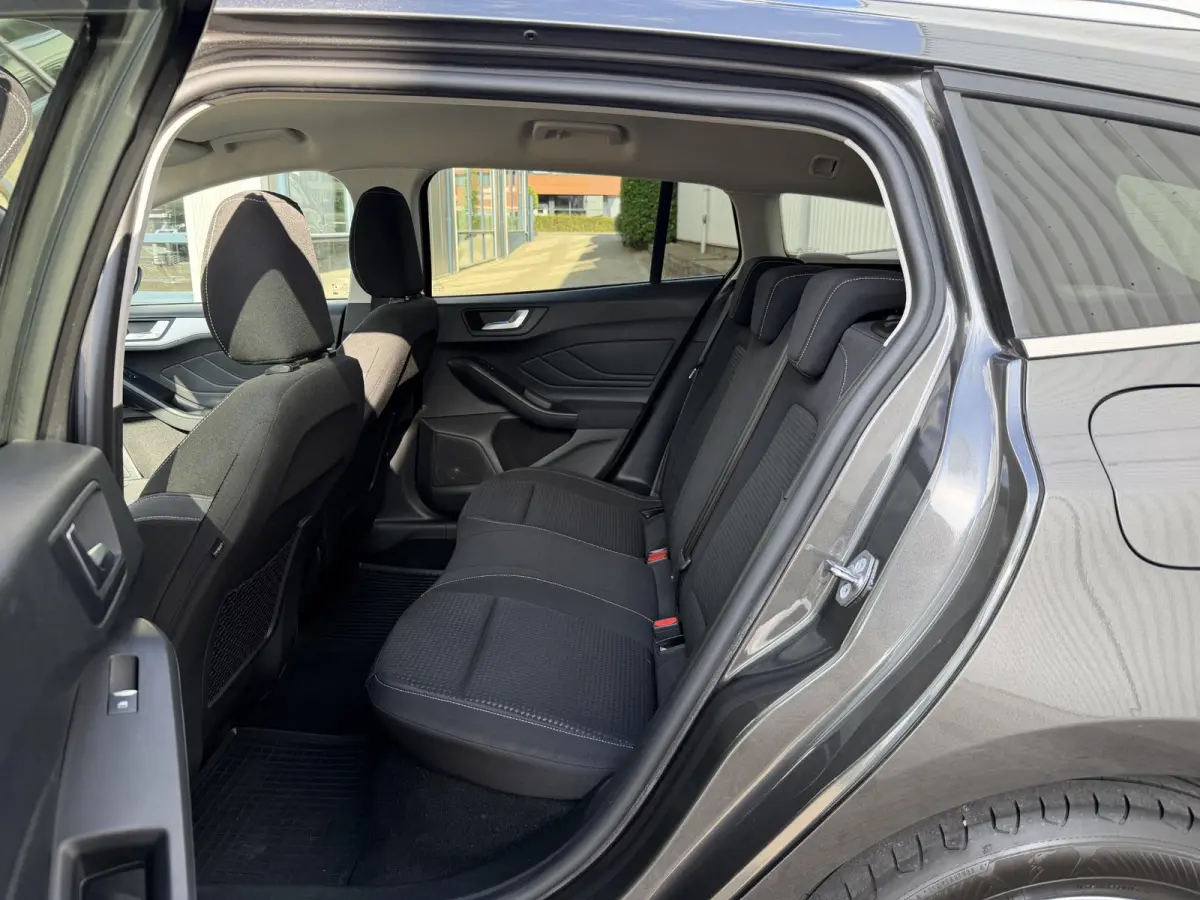 1.0 EcoBoost Titanium X Business | Carplay/Stuur-/Stoel&Voorruitverw./Camera/Cruise Control