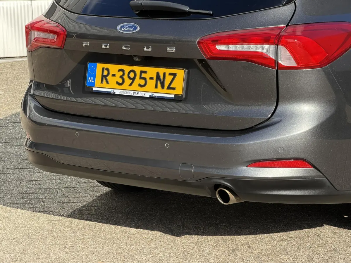 1.0 EcoBoost Titanium X Business | Carplay/Stuur-/Stoel&Voorruitverw./Camera/Cruise Control