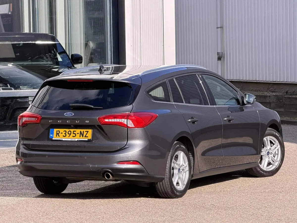 1.0 EcoBoost Titanium X Business | Carplay/Stuur-/Stoel&Voorruitverw./Camera/Cruise Control