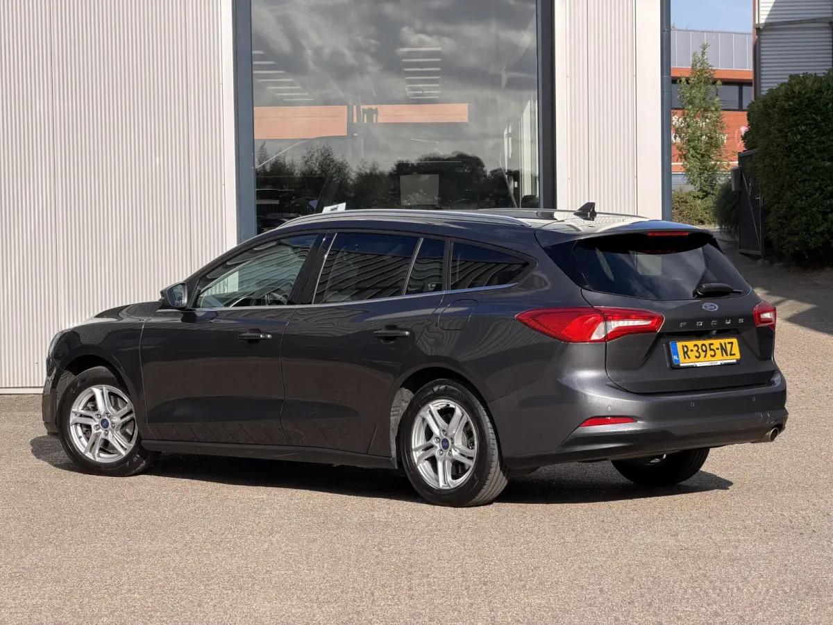1.0 EcoBoost Titanium X Business | Carplay/Stuur-/Stoel&Voorruitverw./Camera/Cruise Control