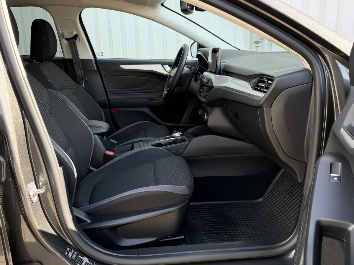 1.0 EcoBoost Titanium X Business | Carplay/Stuur-/Stoel&Voorruitverw./Camera/Cruise Control