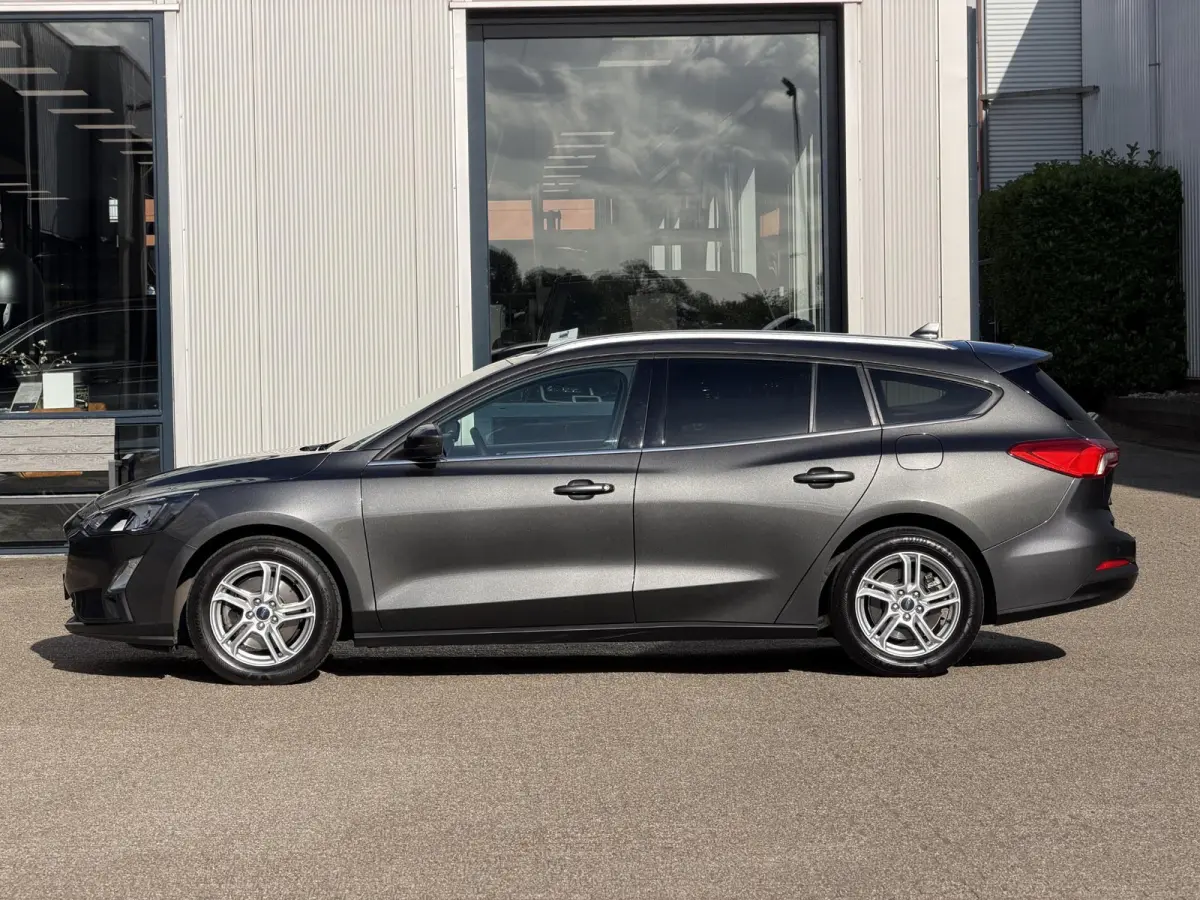 1.0 EcoBoost Titanium X Business | Carplay/Stuur-/Stoel&Voorruitverw./Camera/Cruise Control
