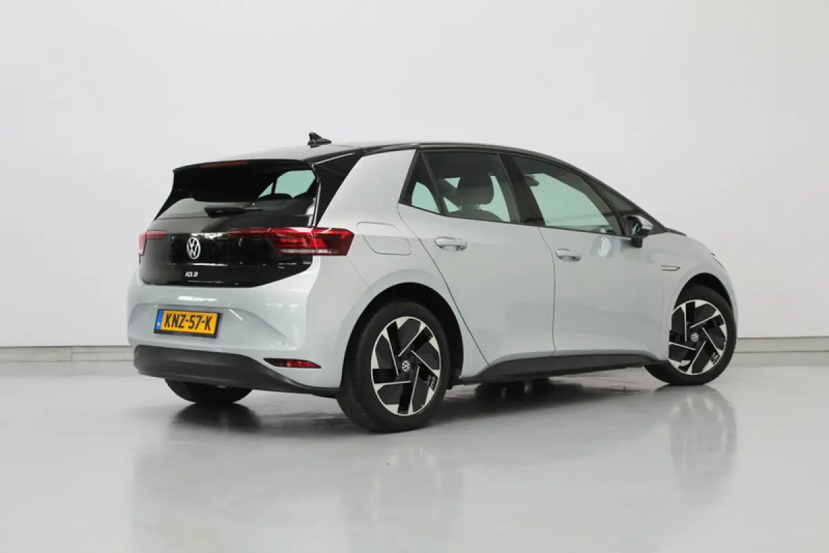 Pro 58 kWh 146PK, RIJKLAAR | SOH 95% | STUUR/STOELVERWARMING | SFEERVERLICHTING | CARPLAY