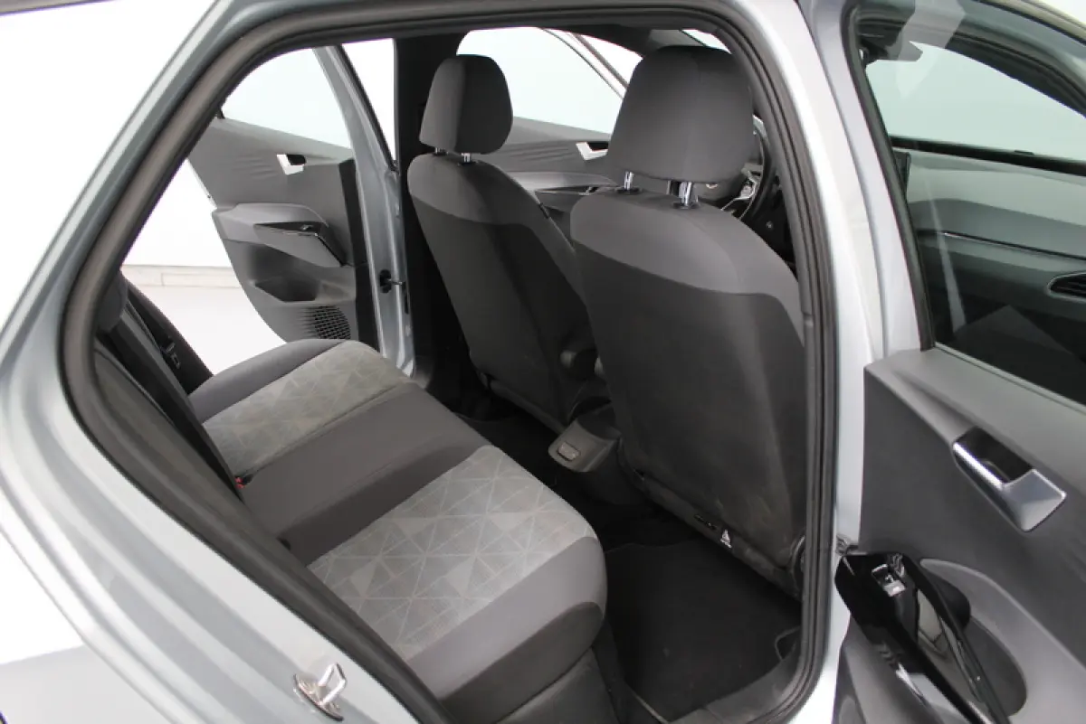 Pro 58 kWh 146PK, RIJKLAAR | SOH 95% | STUUR/STOELVERWARMING | SFEERVERLICHTING | CARPLAY