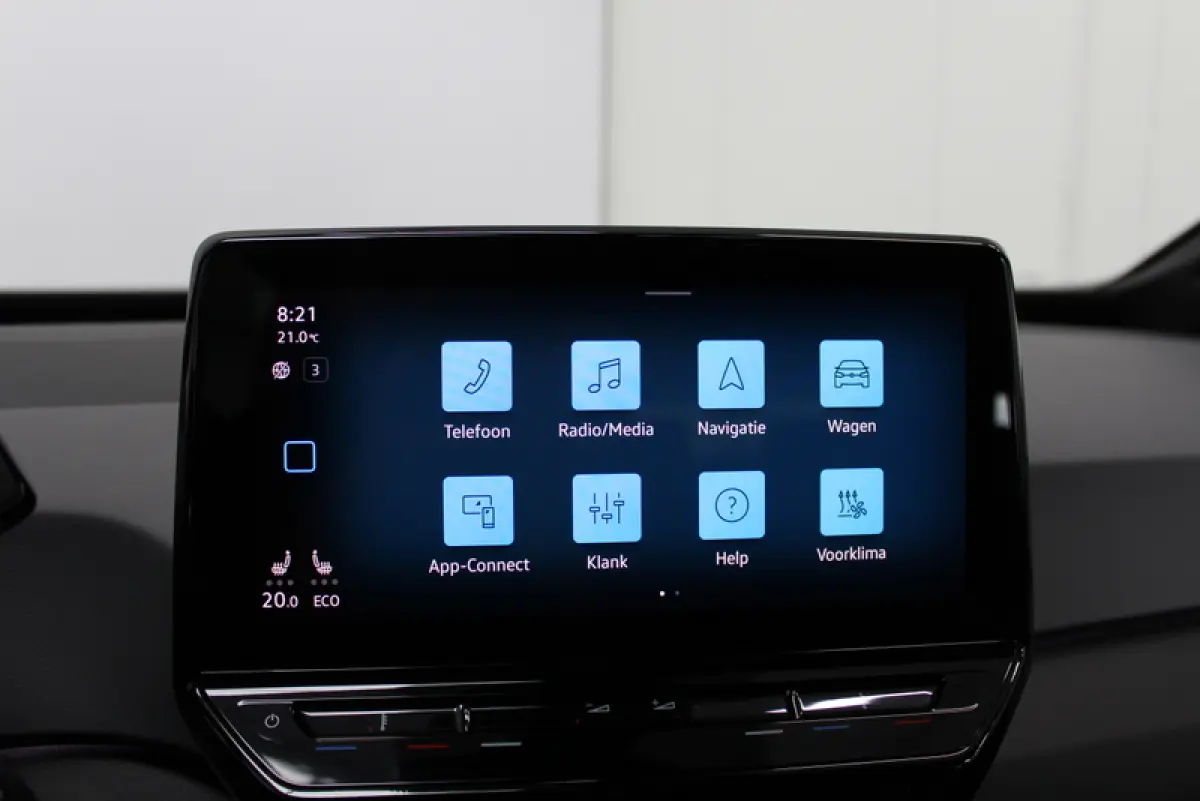 Pro 58 kWh 146PK, RIJKLAAR | SOH 95% | STUUR/STOELVERWARMING | SFEERVERLICHTING | CARPLAY