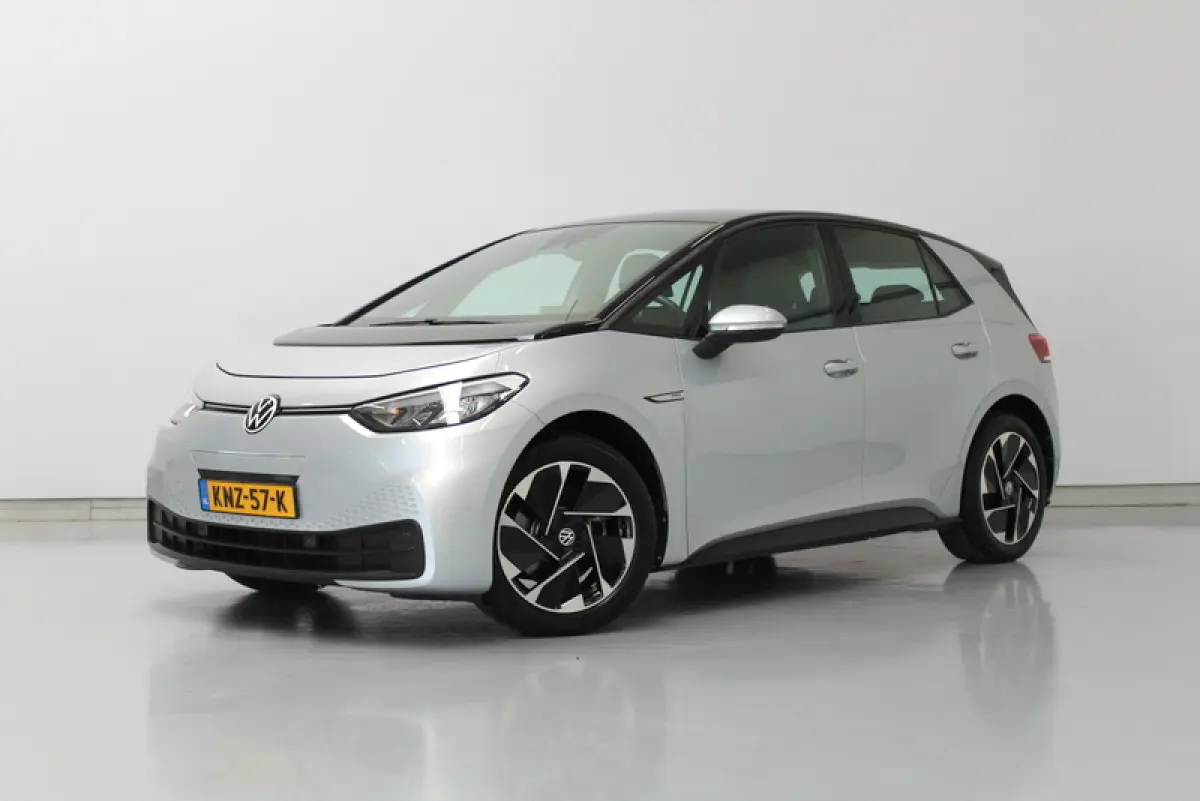 Pro 58 kWh 146PK, RIJKLAAR | SOH 95% | STUUR/STOELVERWARMING | SFEERVERLICHTING | CARPLAY