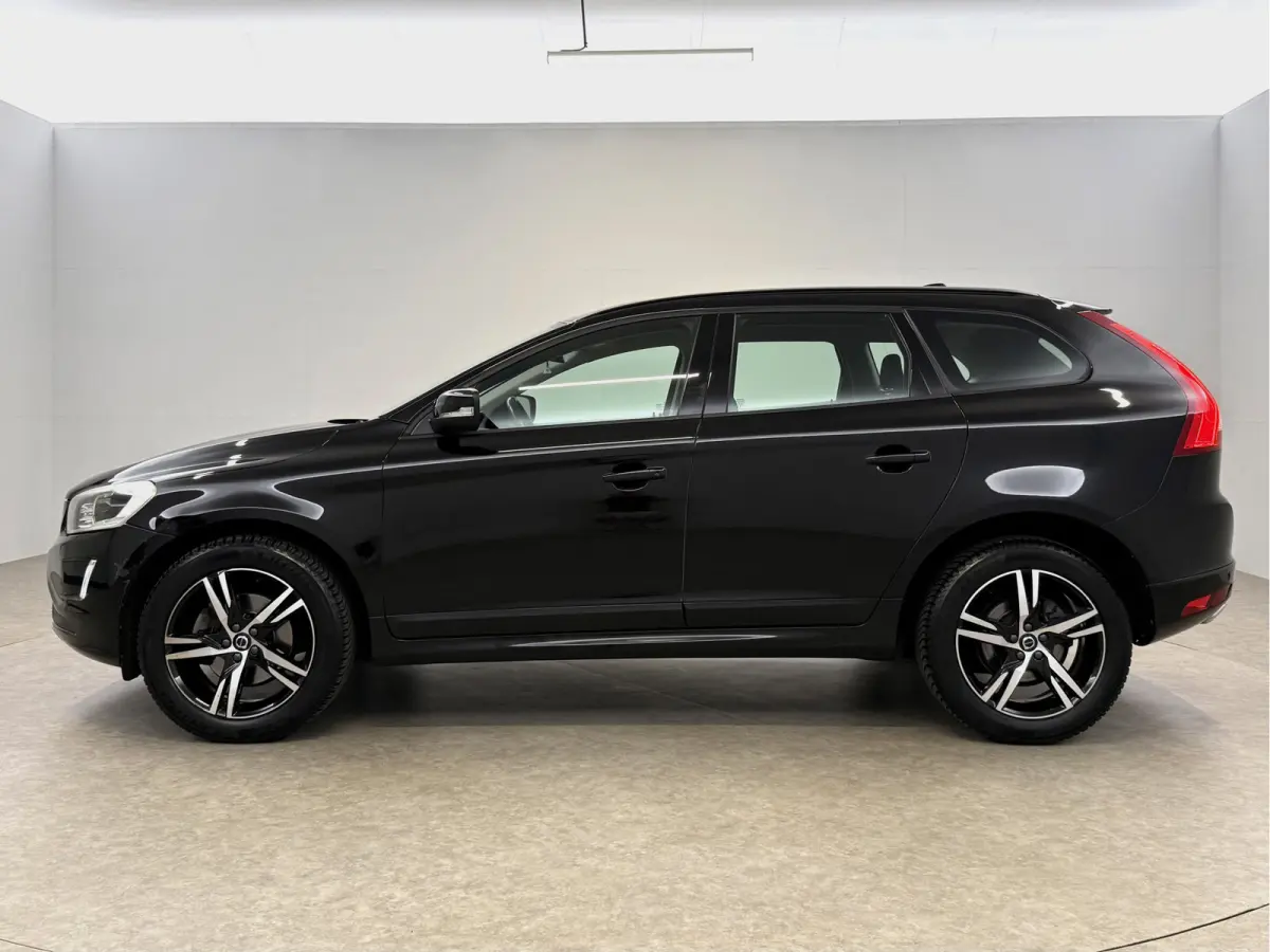 2.0 T5 FWD Ocean Race 245PK | Camera | H/K | Clima | Cruise | Trekhaak | Navi | Parkeersens.