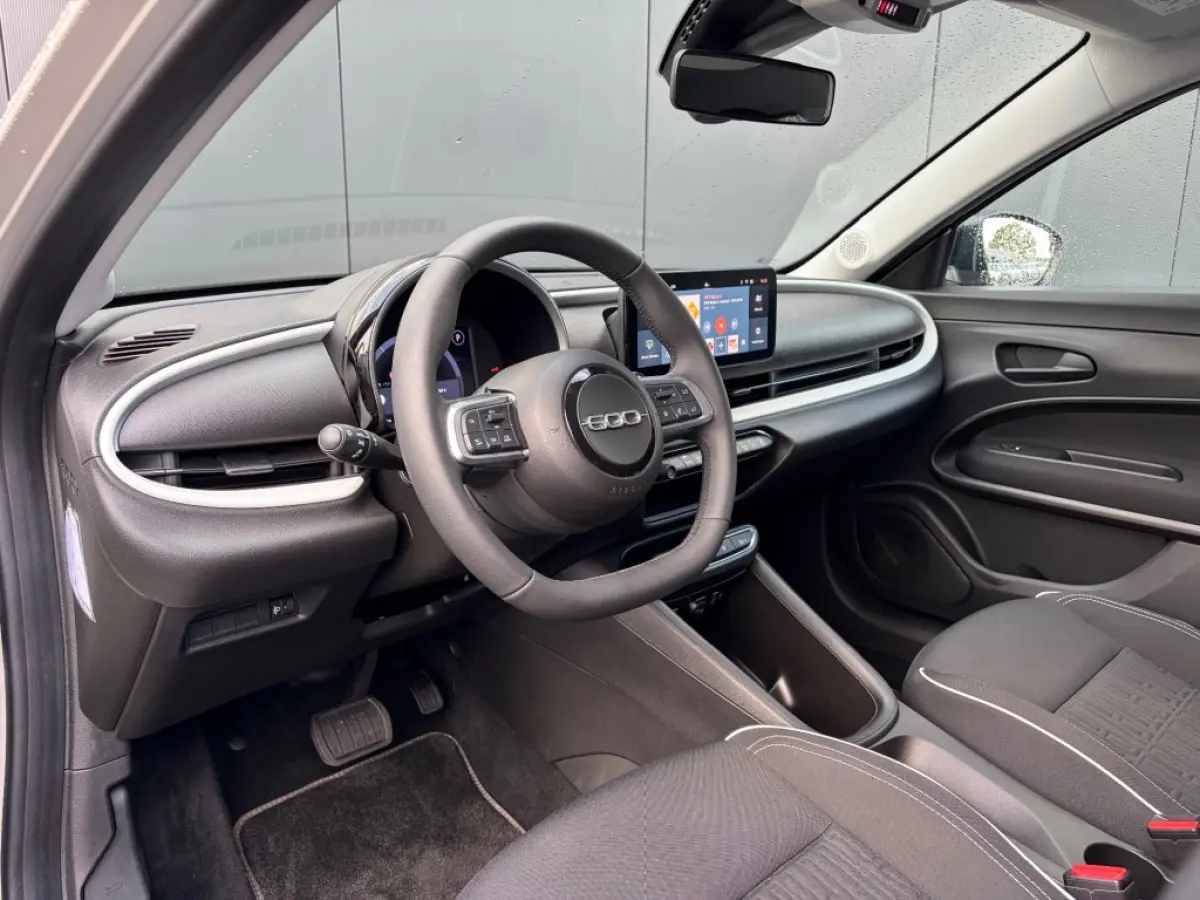 1.2 Hybrid Urban Automaat Carplay Camera Cruise PDC NL-auto