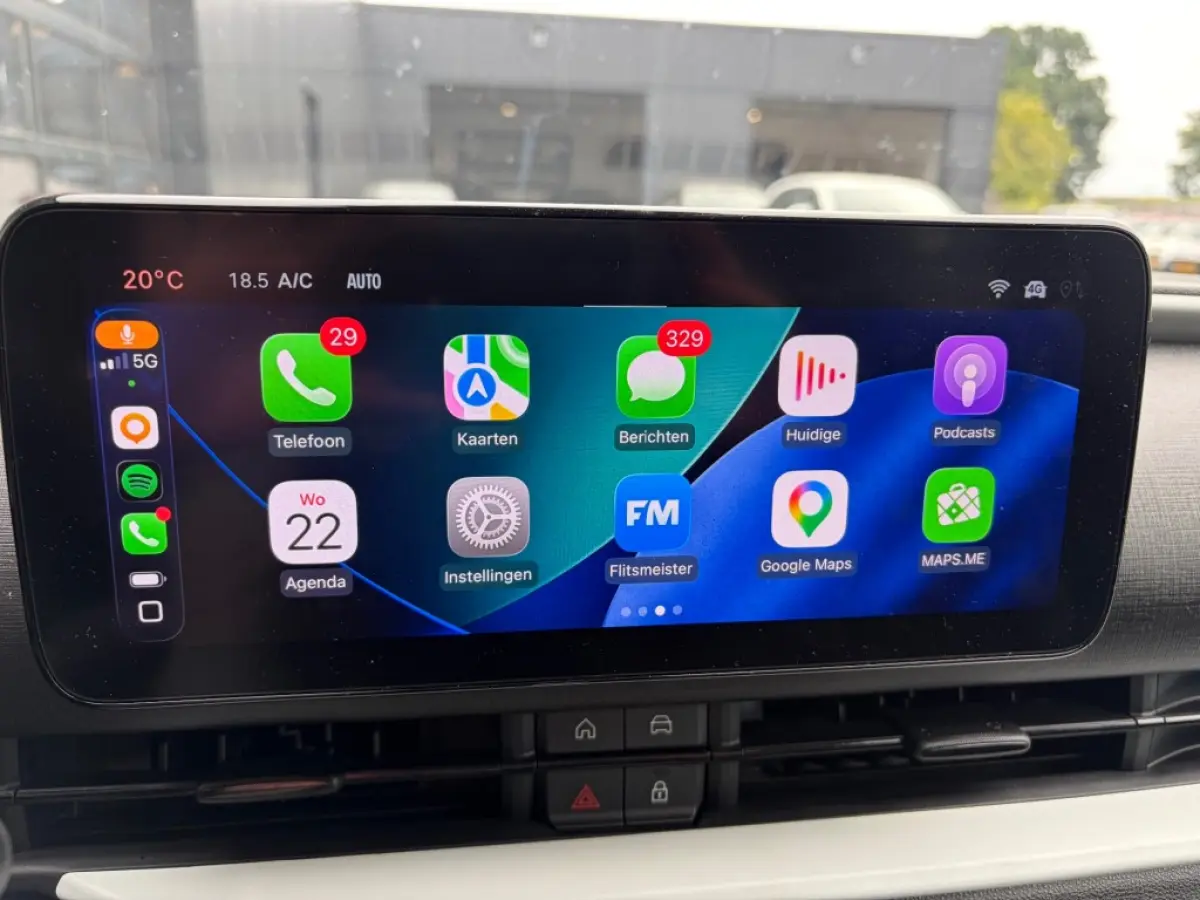 1.2 Hybrid Urban Automaat Carplay Camera Cruise PDC NL-auto