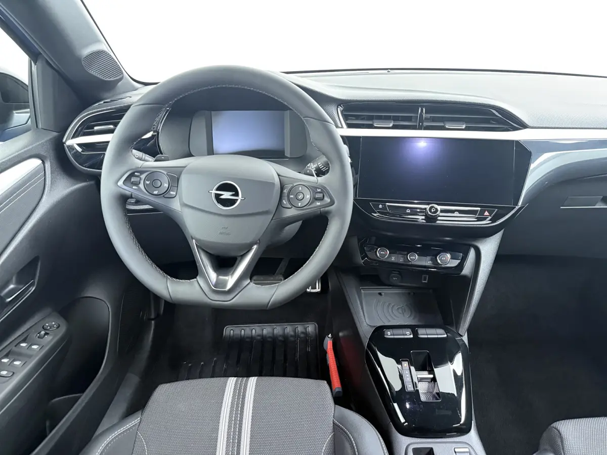 1.2 T. 145 pk Hybrid GS Navigatie / Camera / LED / 16"LMV