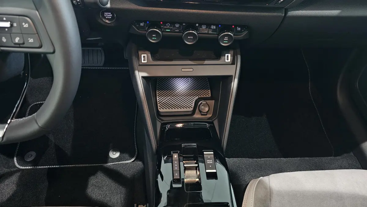Max 156pk Extended range 54 kWh