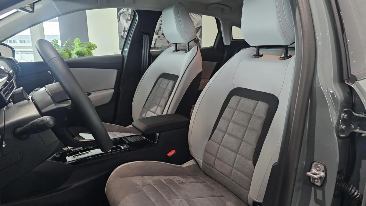 Max 156pk Extended range 54 kWh
