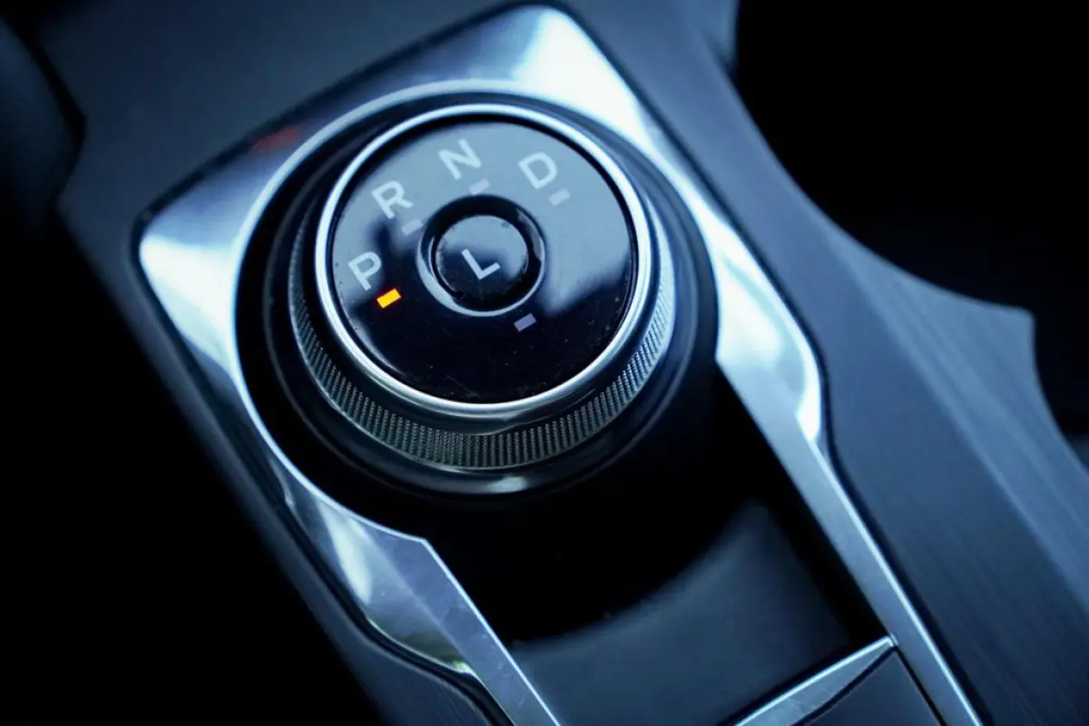 2.5 PHEV Titanium / Trekhaak wegklapbaar / Getint Glas / 18'' / Winterpack II / Incl BTW
