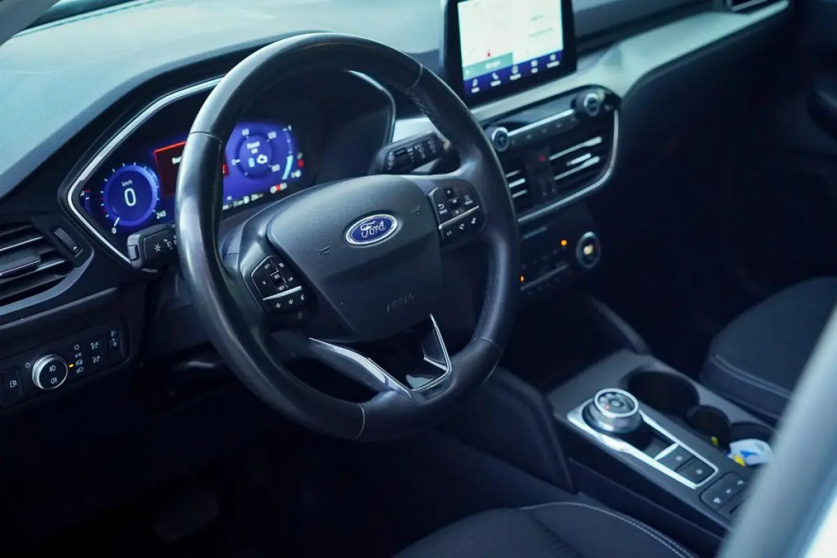 2.5 PHEV Titanium / Trekhaak wegklapbaar / Getint Glas / 18'' / Winterpack II / Incl BTW