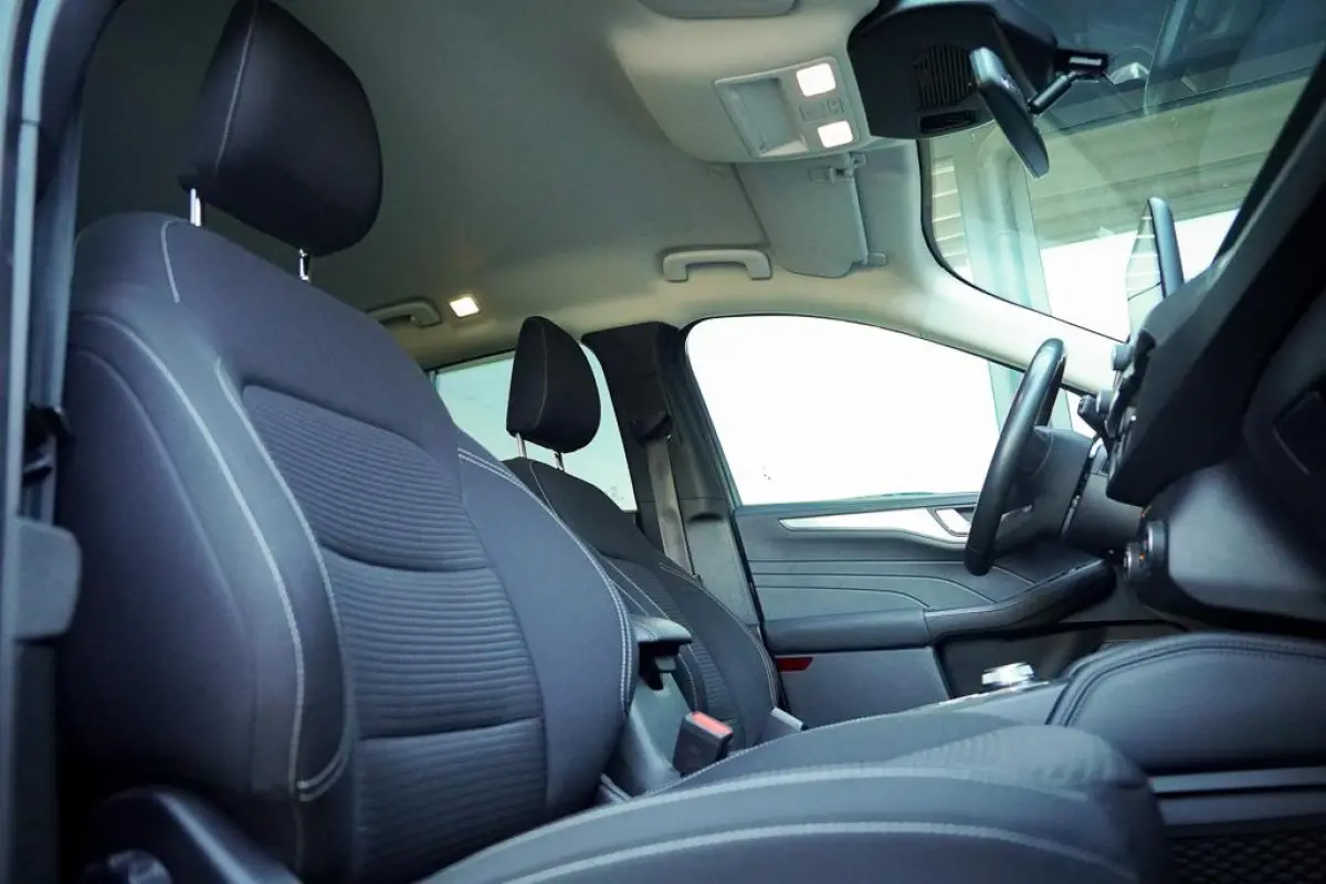 2.5 PHEV Titanium / Trekhaak wegklapbaar / Getint Glas / 18'' / Winterpack II / Incl BTW