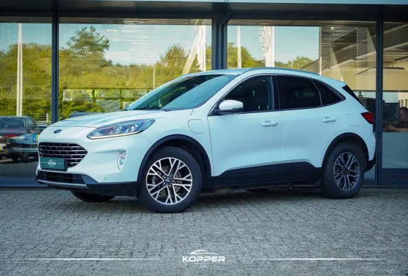 2.5 PHEV Titanium / Trekhaak wegklapbaar / Getint Glas / 18'' / Winterpack II / Incl BTW