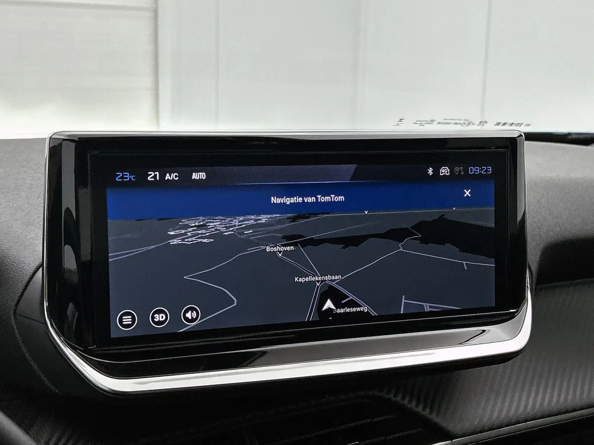 SUV Allure Hybrid 145pk Automaat | Voorraaddeal! | Navigatie | 360° Camera | Climate Control | Adaptieve Cruise Control | Parkeersensoren v+a | Keyless | Dodehoeksensor | Draadloze Apple Ca