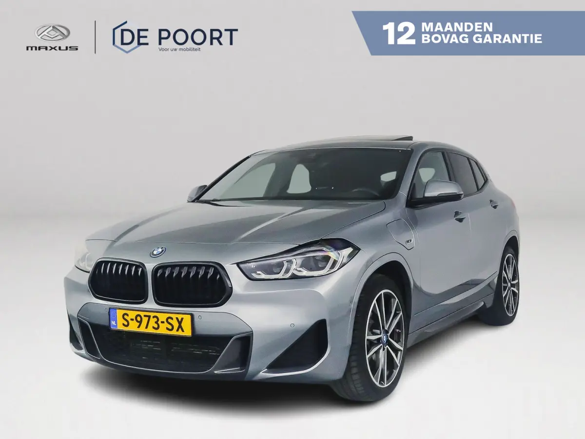 xDrive25e High Executive | Panoramadak | Parkeercamera | Head-up display | Stoelverwarming | Cruise control