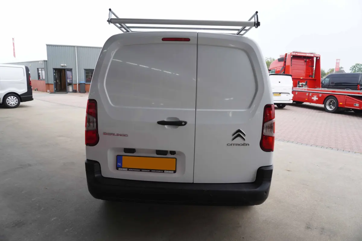 BlueHDi L2 130PK S&S 3 Zits nr. V052 | Airco | Camera | Navi | Cruise
