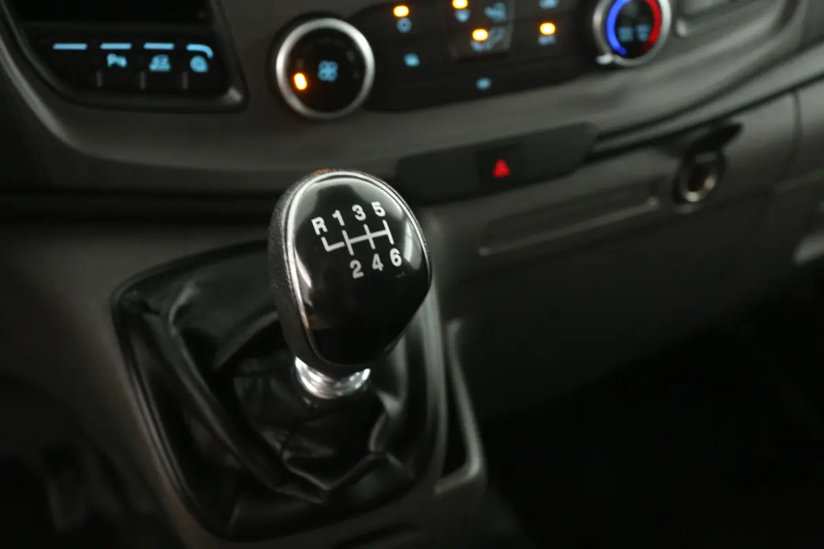 2.0 TDCI L2H1 | DC | 6 Zits | Marge | Airco | Cruise | Parkeersens. | Trekhaak