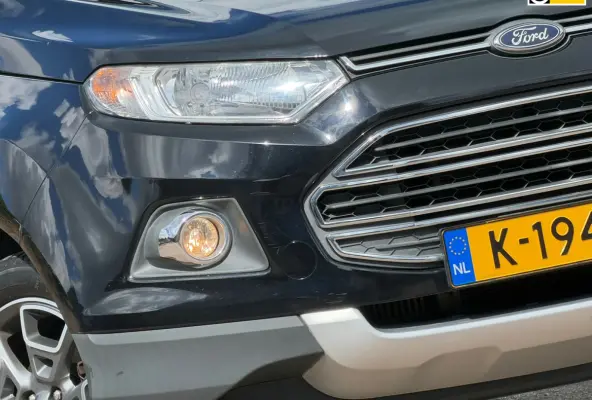 1.0 EcoBoost Titanium - Panther Black - Nav/Winterpakket/Cruise