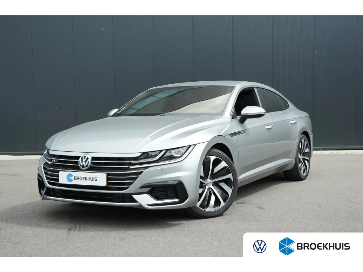 1.5 TSI 150pk Business R | Achteruitrijcamera | 19" | Adaptive Cruise | Stoelverwarming | Navigatie