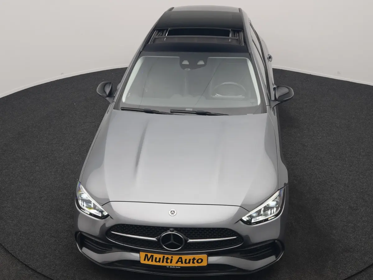 300 e AMG Line PHEV 313pk Dealer O.H | Trekhaak Af Fabriek | Panodak | Alcatara Sportstoelen Memory & Verwarmd | 360 Camera | Adaptive Cruise | Digital LED | BLIS | Sfeerverlichting | Apple 