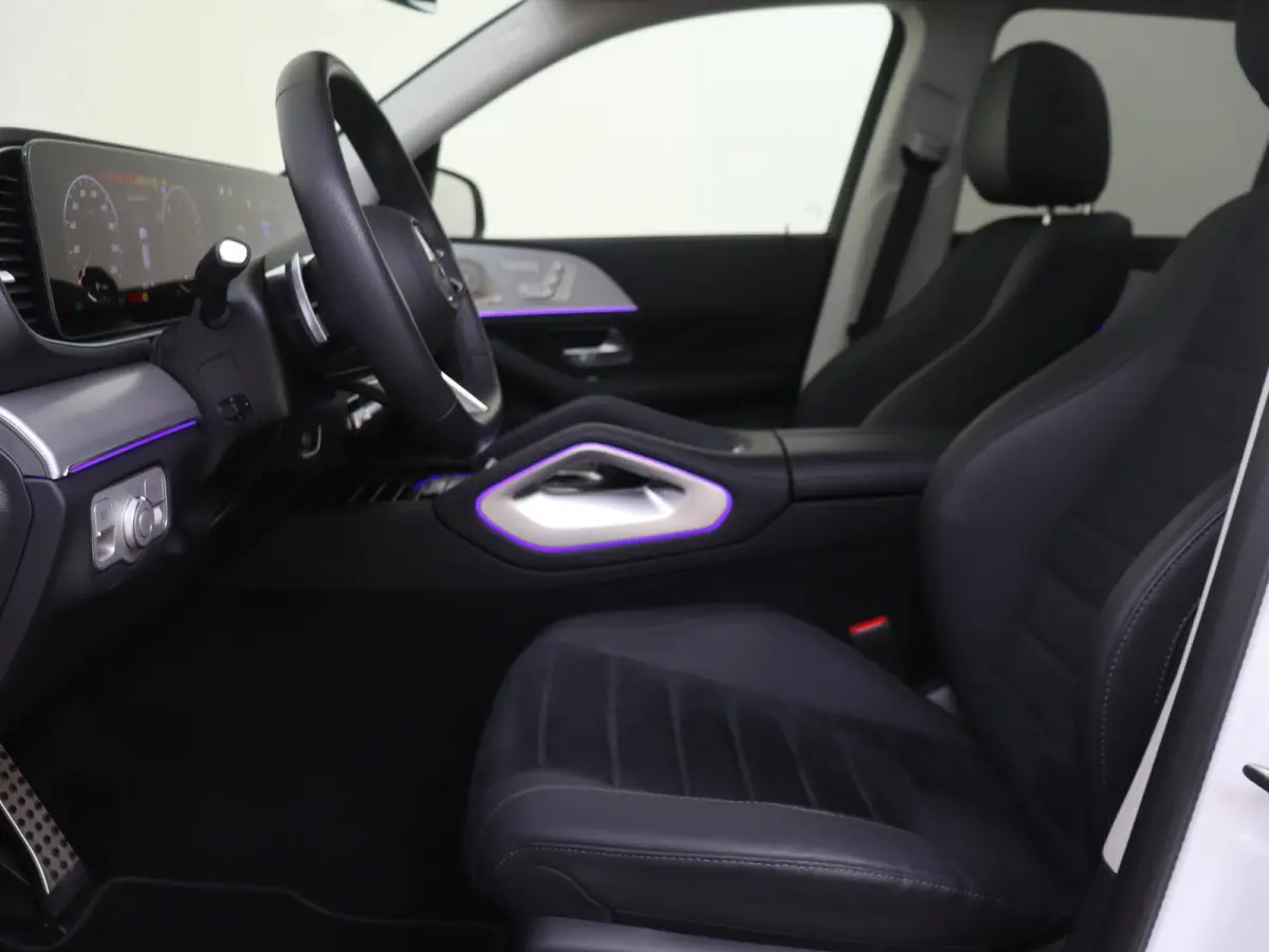 400 e 4MATIC AMG Line / Memory-Stoelen / Panaromadak / Trekhaak / Night-Pakket / Luchtvering / Burmeister /