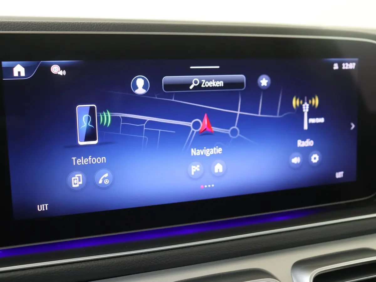 400 e 4MATIC AMG Line / Memory-Stoelen / Panaromadak / Trekhaak / Night-Pakket / Luchtvering / Burmeister /