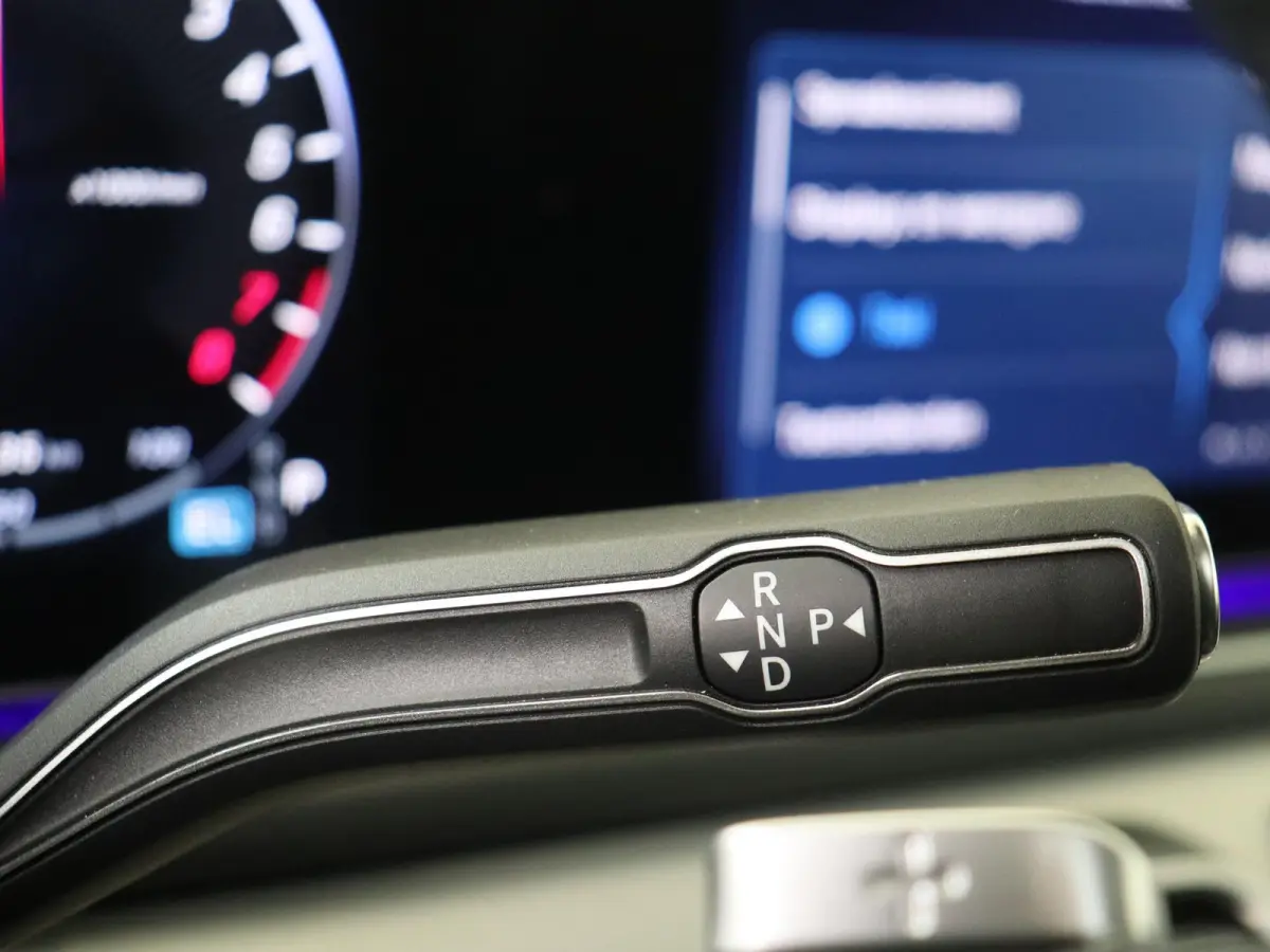 400 e 4MATIC AMG Line / Memory-Stoelen / Panaromadak / Trekhaak / Night-Pakket / Luchtvering / Burmeister /