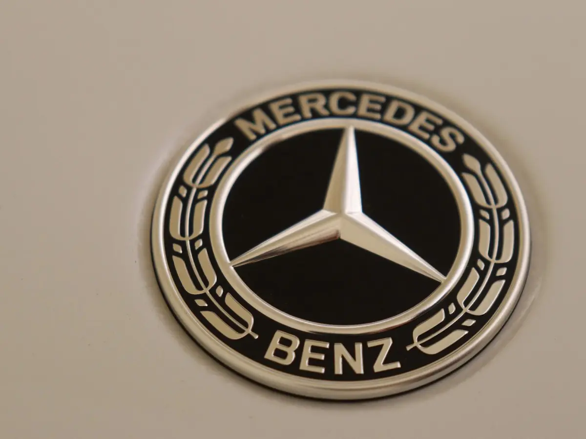 400 e 4MATIC AMG Line / Memory-Stoelen / Panaromadak / Trekhaak / Night-Pakket / Luchtvering / Burmeister /