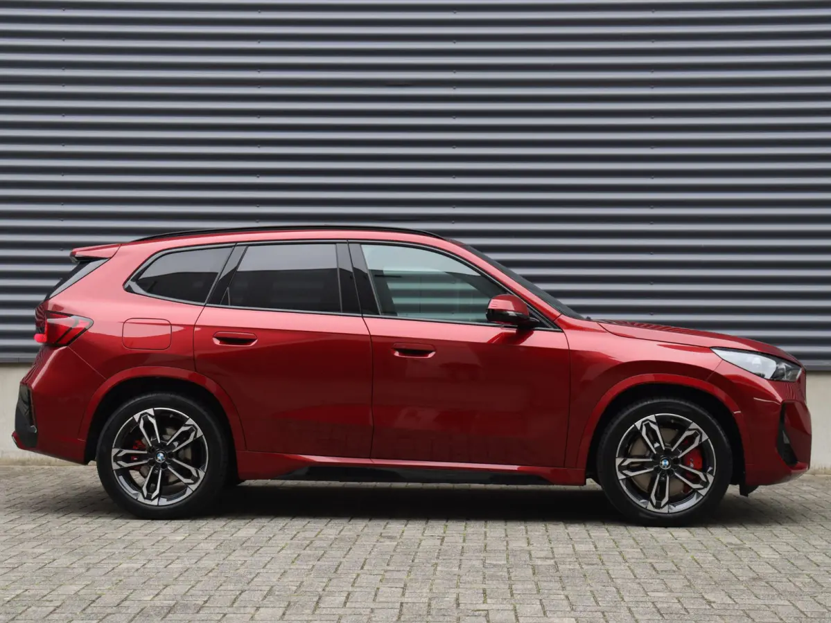 xDrive25e M Sportpakket Pro | Premium Pack | Comfort Pack | Travel Pack |