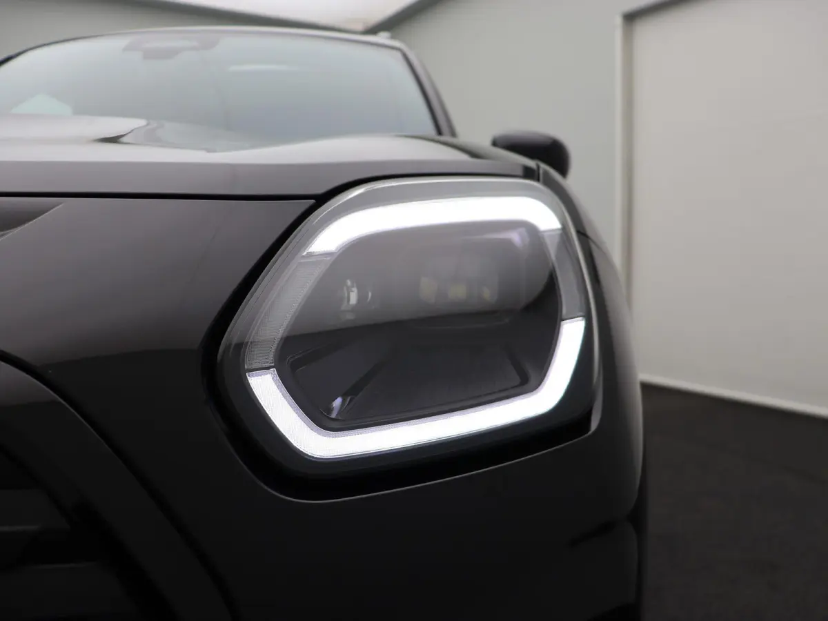 SE ALL4 JCW Pakket + Pakket XL + Glazen panoramadak + Parking Assistant Plus + Harman Kardon + Driving Assistant Professional + Elektrisch verstelbare stoelen + 20''
