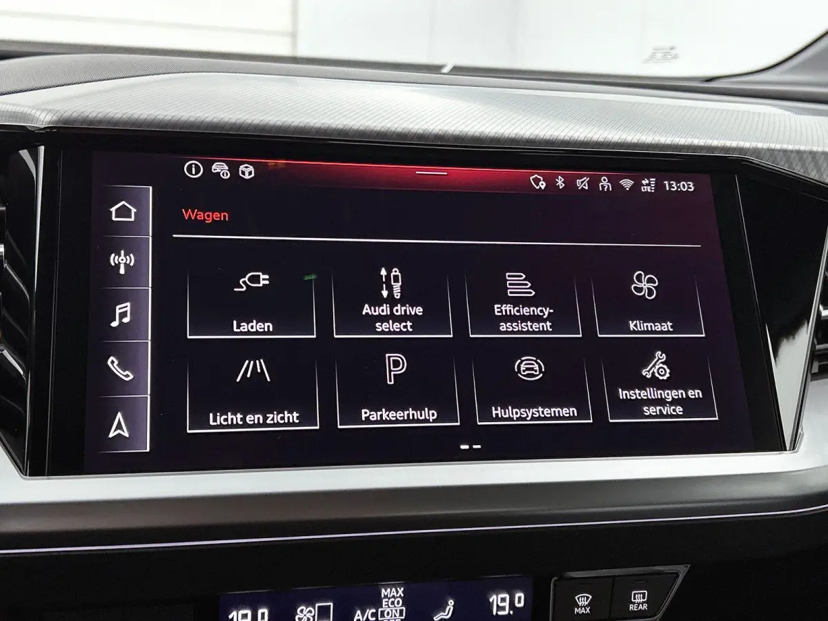 45 quattro Edition 82 kWh | Automaat | Navigatie | Leder | 360 Camera | Stoelverwarming | Elektrische stoelen | LED | Lichtmetalen velgen |