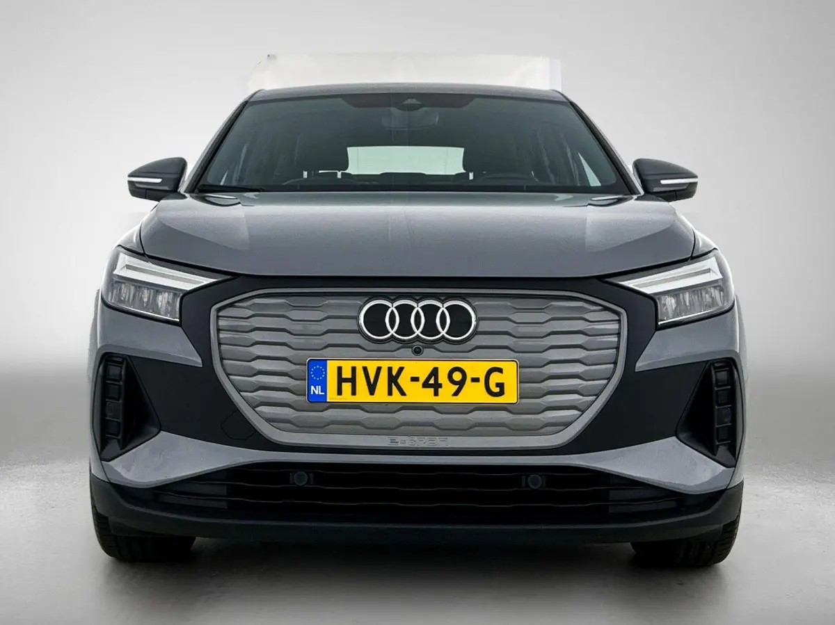45 quattro Edition 82 kWh | Automaat | Navigatie | Leder | 360 Camera | Stoelverwarming | Elektrische stoelen | LED | Lichtmetalen velgen |