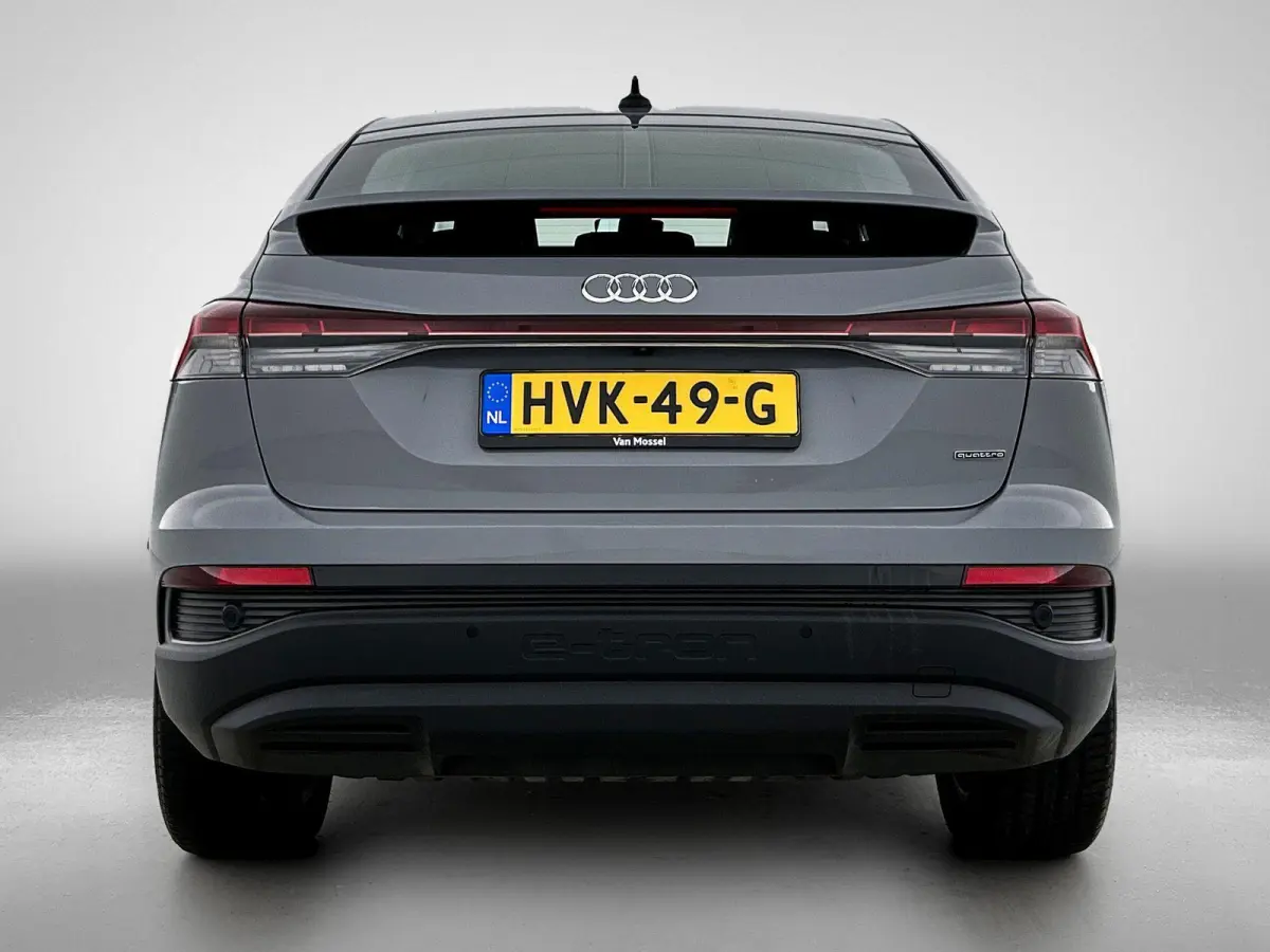45 quattro Edition 82 kWh | Automaat | Navigatie | Leder | 360 Camera | Stoelverwarming | Elektrische stoelen | LED | Lichtmetalen velgen |