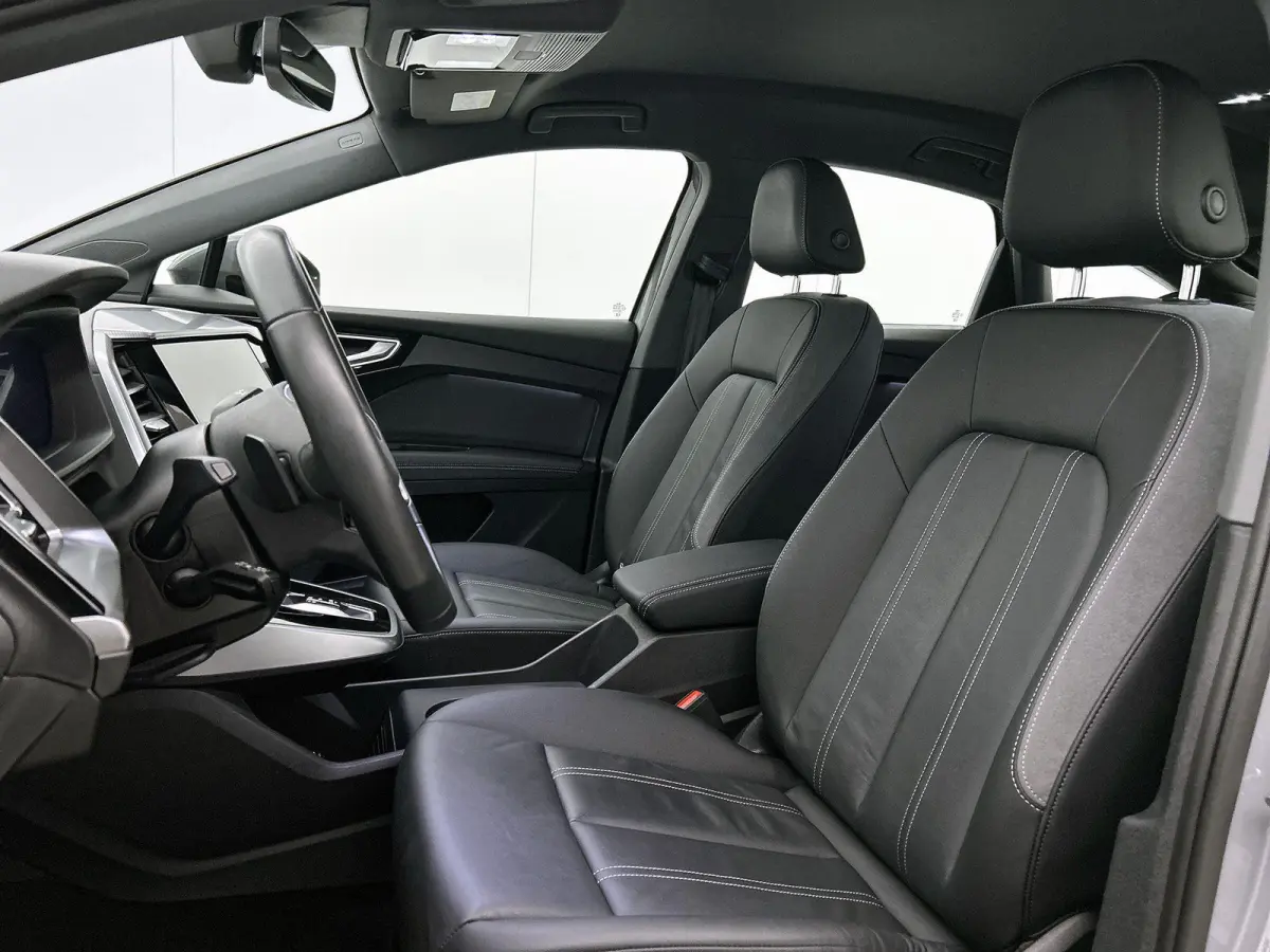 45 quattro Edition 82 kWh | Automaat | Navigatie | Leder | 360 Camera | Stoelverwarming | Elektrische stoelen | LED | Lichtmetalen velgen |