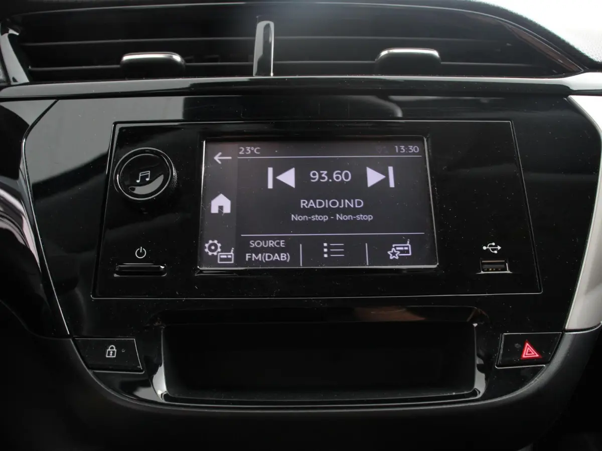 1.2 Turbo Elegance Airco Cruise control Verwarmde voorstoelen Stuurverwarming Lane assist Parkeersensoren achter