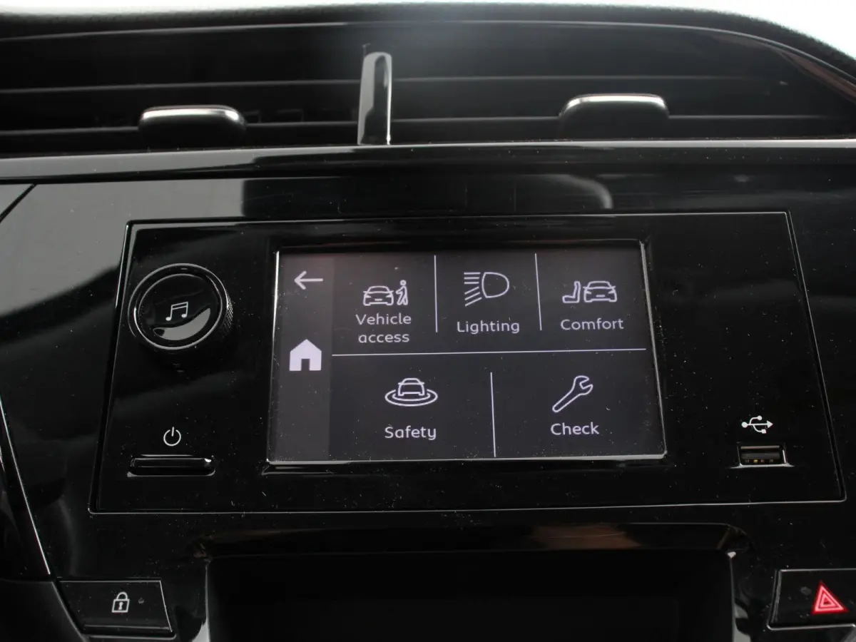 1.2 Turbo Elegance Airco Cruise control Verwarmde voorstoelen Stuurverwarming Lane assist Parkeersensoren achter