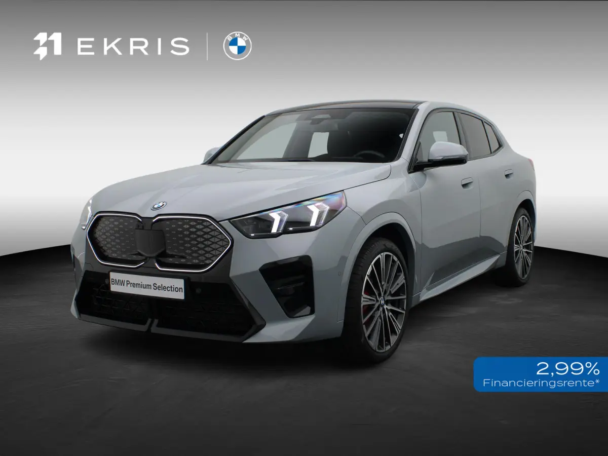 xDrive30 M Sportpakket Pro | Comfort Access | 	Glazen panoramadak | Driving Assistant Plus | Parking Assistant Plus | Elektrisch verwarmde voorstoelen | M Adaptief onderstel | 20''