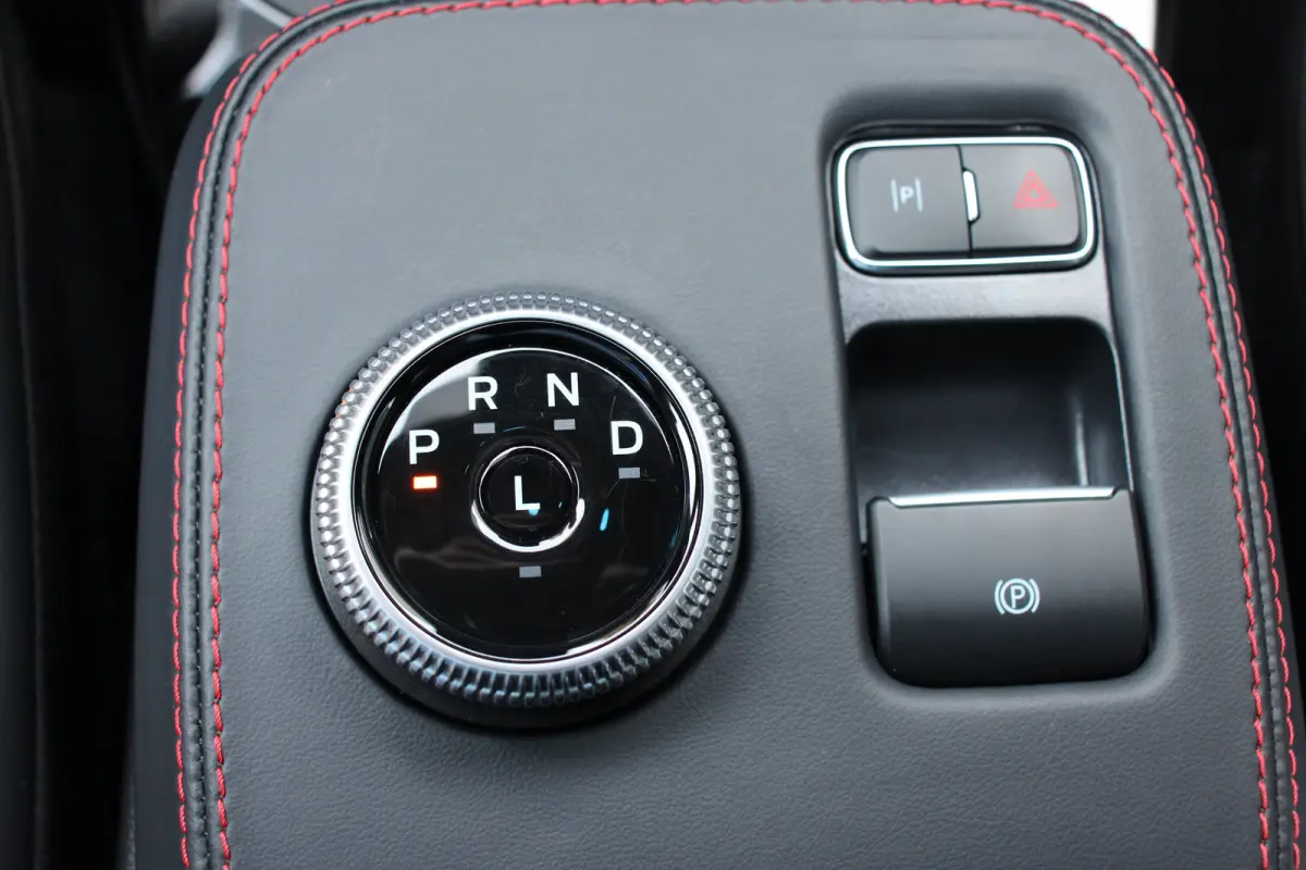Extended Premium AWD 91 kWh | DIRECT RIJDEN! | 4 JR GARANTIE! | 360° CAMERA | ADAPTIVE CRUISE | WINTERPACK | DODE HOEK | LED | LEDER | PARK SENS V+A | DEALER OH! | B&O